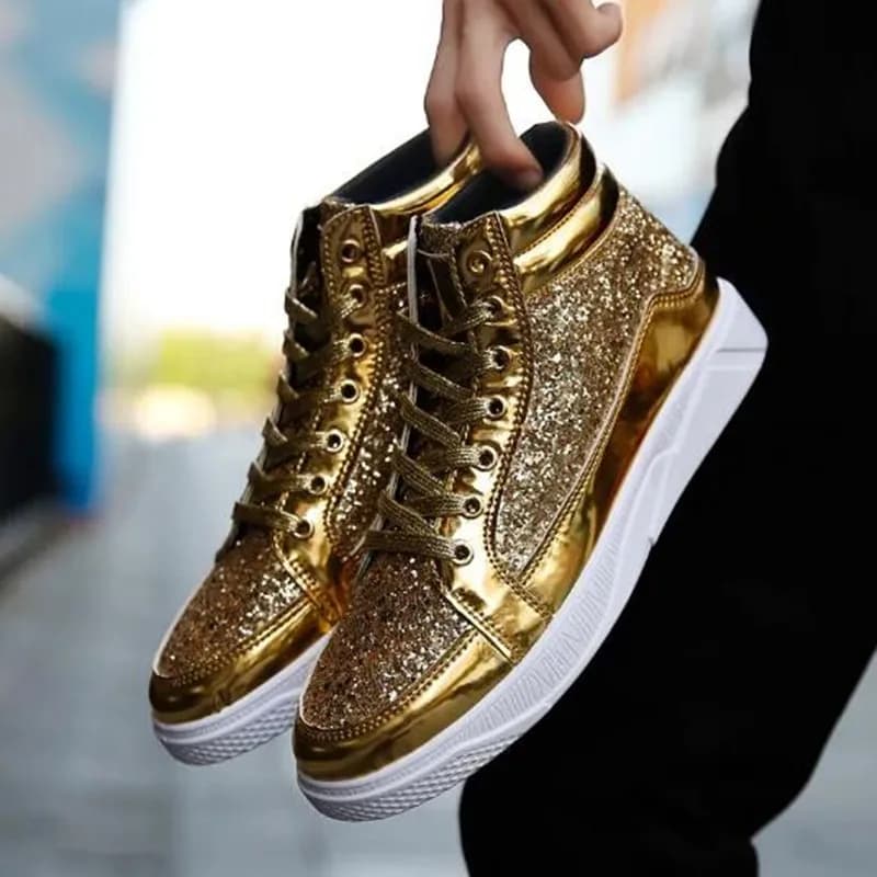 2026 Moda Uomo Sneakers alte Stivaletti maschili Oro Lusso Glitter Scarpe Streetwear Hip Hop Stivali casual Chaussures Primavera