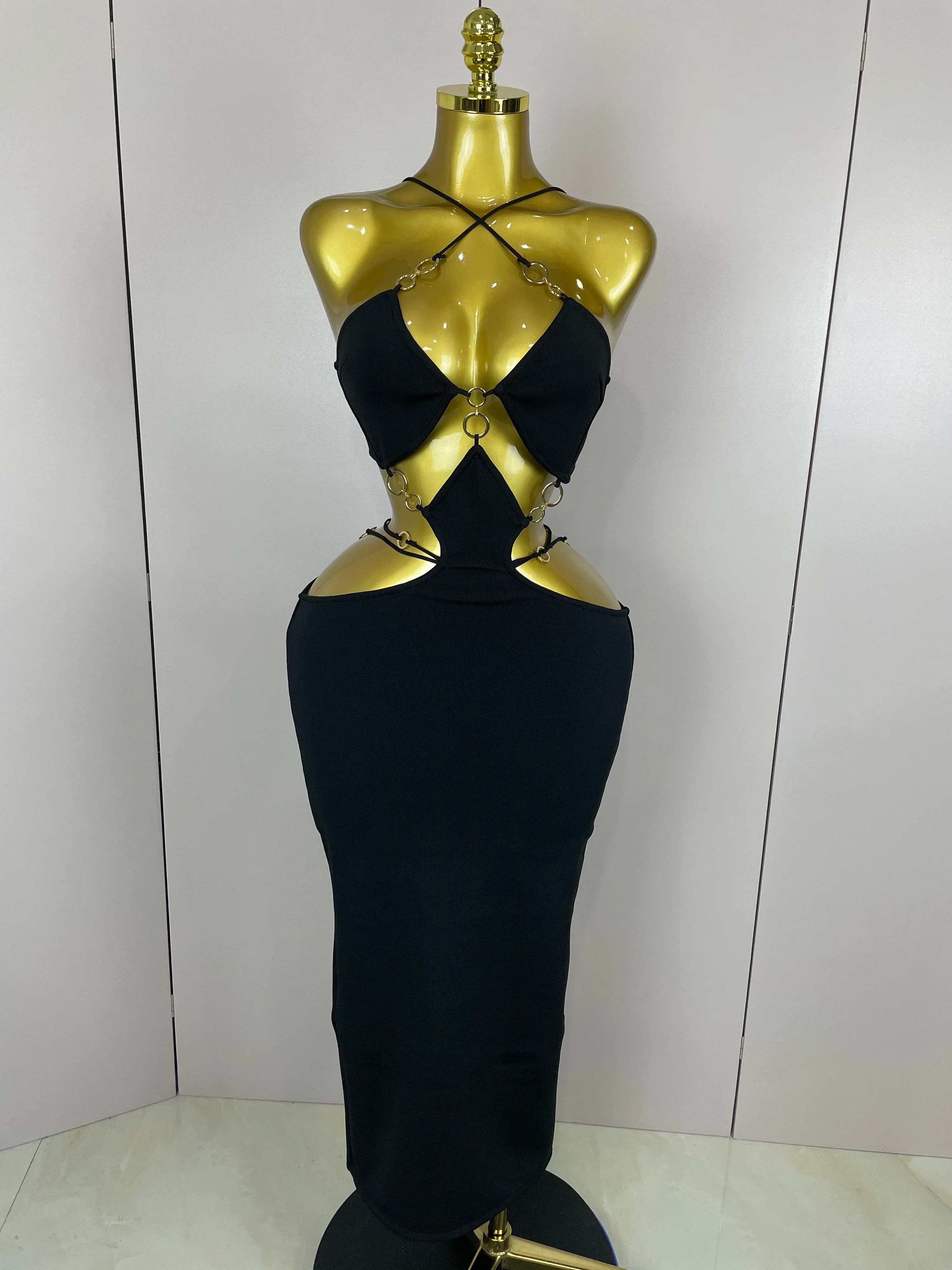 Abito lungo dalla fasciatura aderente nero rosso sexy con scollo all'americana scava fuori senza maniche 2025 Le donne celebrano un elegante abito da club di compleanno di lusso