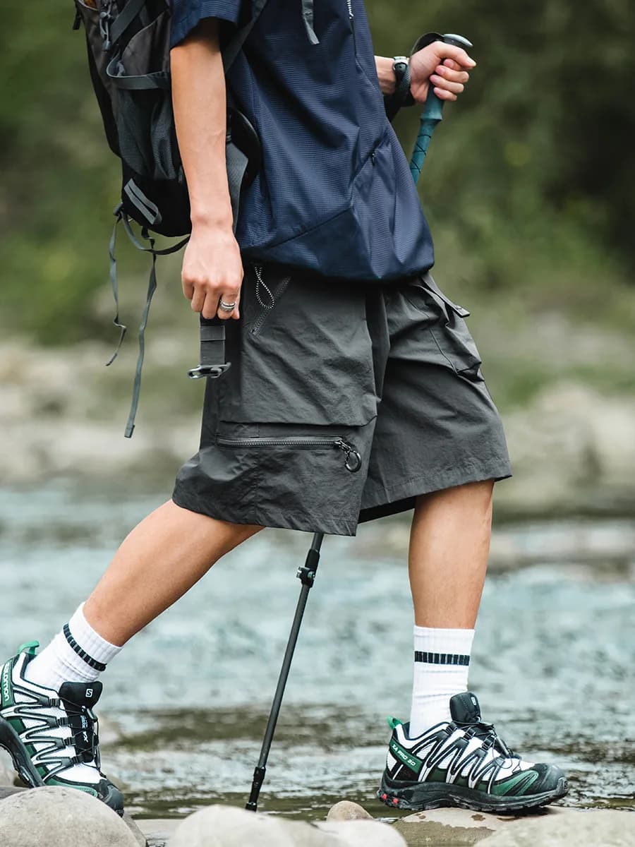 Outdoor Men's Workwear Shorts Summer Loose Fit Five-Pocket Zipper Decorated Utility Trousers Trendy Youth Active Style