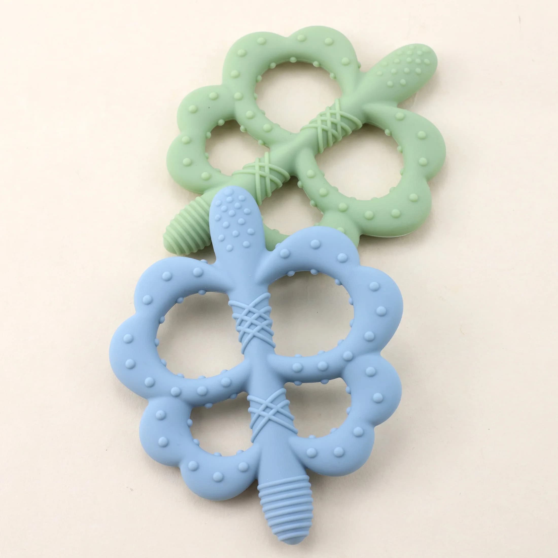 Food grade baby silicone butterfly shaped dental tape with grinding function