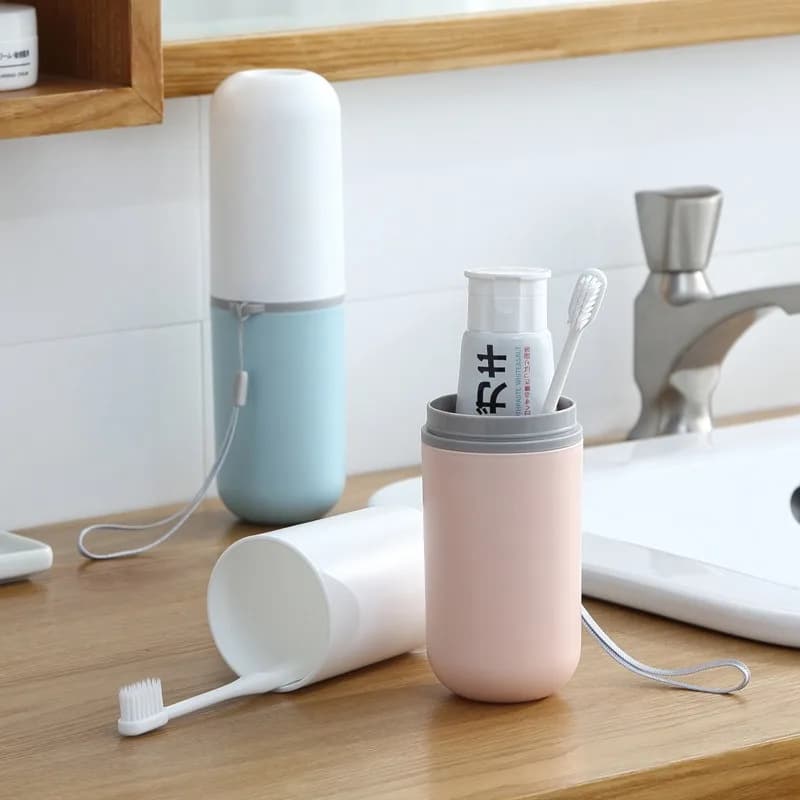 Set da Viaggio Portatile: Portaspazzolino e Bicchiere per Collutorio in Plastica, Contenitore per Dentifricio, Accessori per il Bagno Familiare