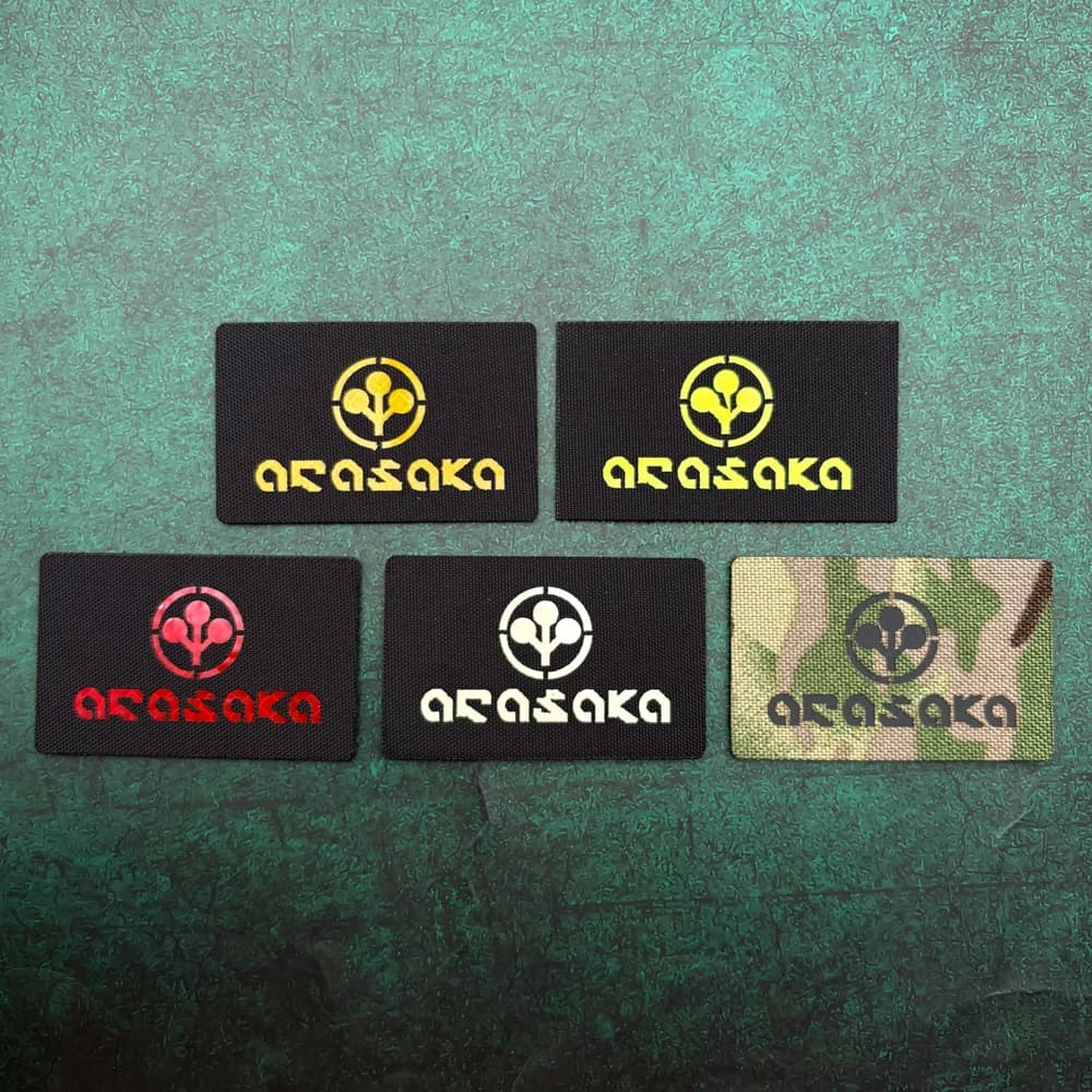 Distintivo da petto creativo personalizzato, riflettente e luminoso, inciso al laser, con effetto fosforescente, adesivo con chiusura a strappo sul retro, adatto per borse, zaini, gilet e toppe ricamate per abbigliamento.