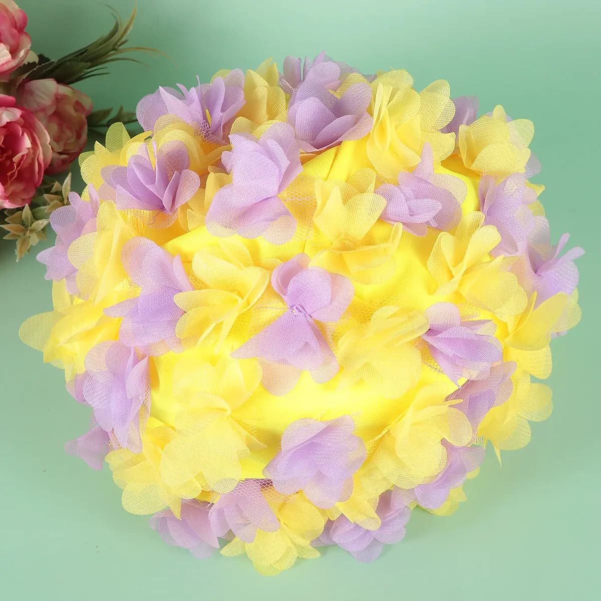 1 pezzo Cuffia da nuoto a forma di fiore da donna, leggera e confortevole, con protezione per le orecchie, per piscina e spiaggia, estiva, giallo viola