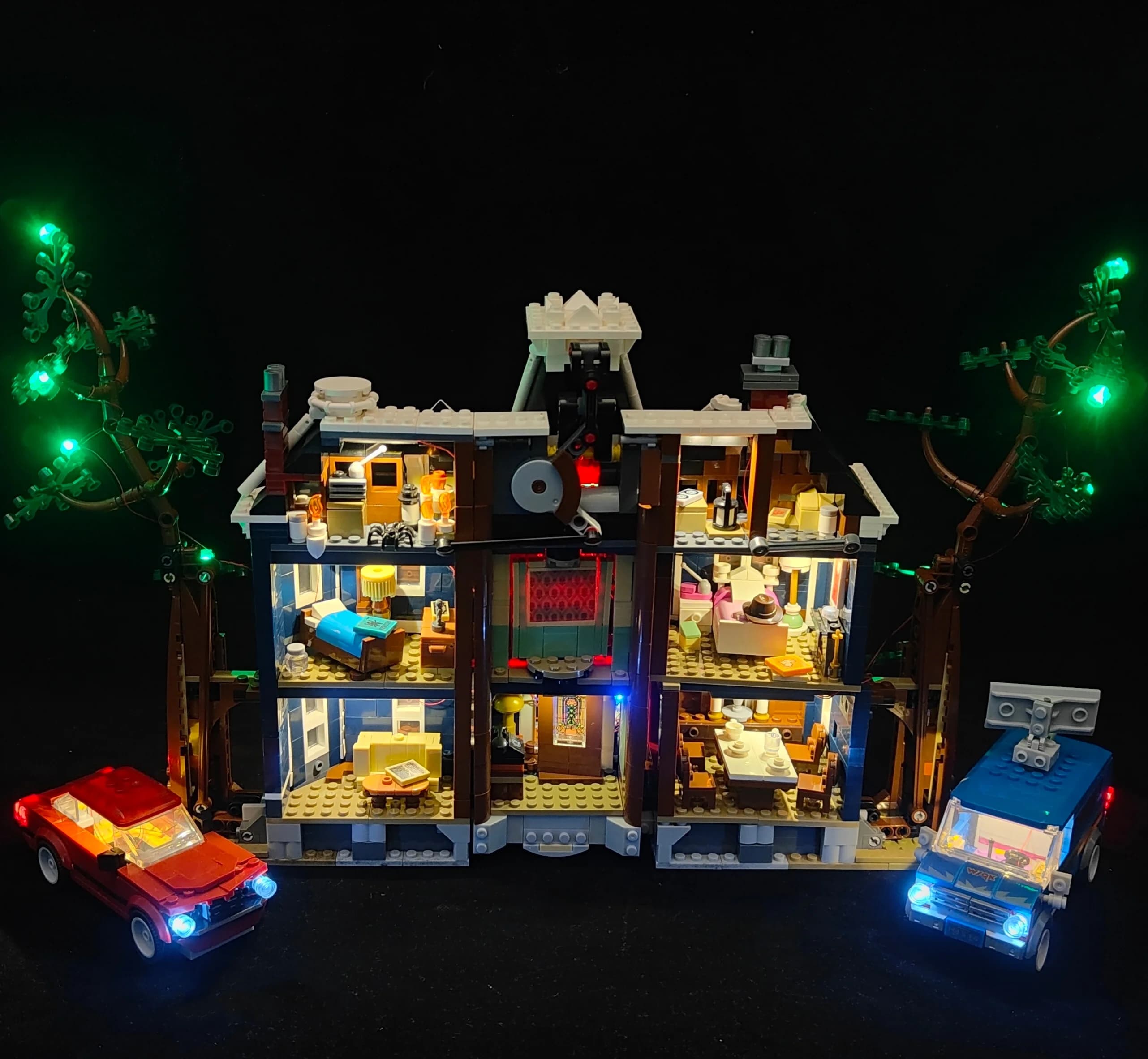 # Kit di illuminazione 11370 compatibile con i mattoncini Lego The Creel House (NON include i mattoncini del modello)