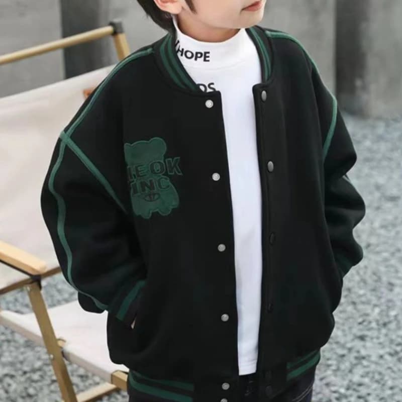 Giacca da baseball con cappuccio foderata in pile da ragazzo 2025 Primavera Autunno Stile coreano Vendita calda Cappotto caldo di moda giovanile per ragazzi