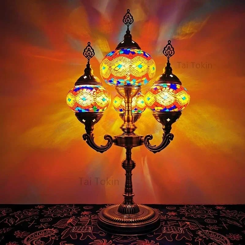 Romantic restaurants, cafes, bars, KTV hotels, large dining tables, four handmade glass desk lamps