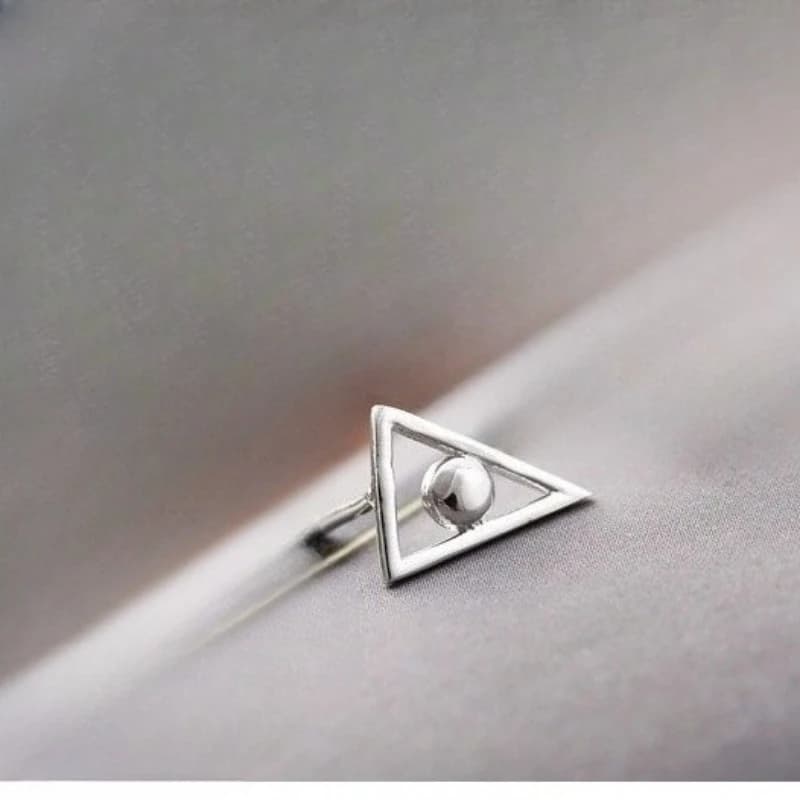 Orecchini a bottone con perle in argento sterling 925, design geometrico asimmetrico alla moda, regalo per ragazze, accessorio elegante per le donne