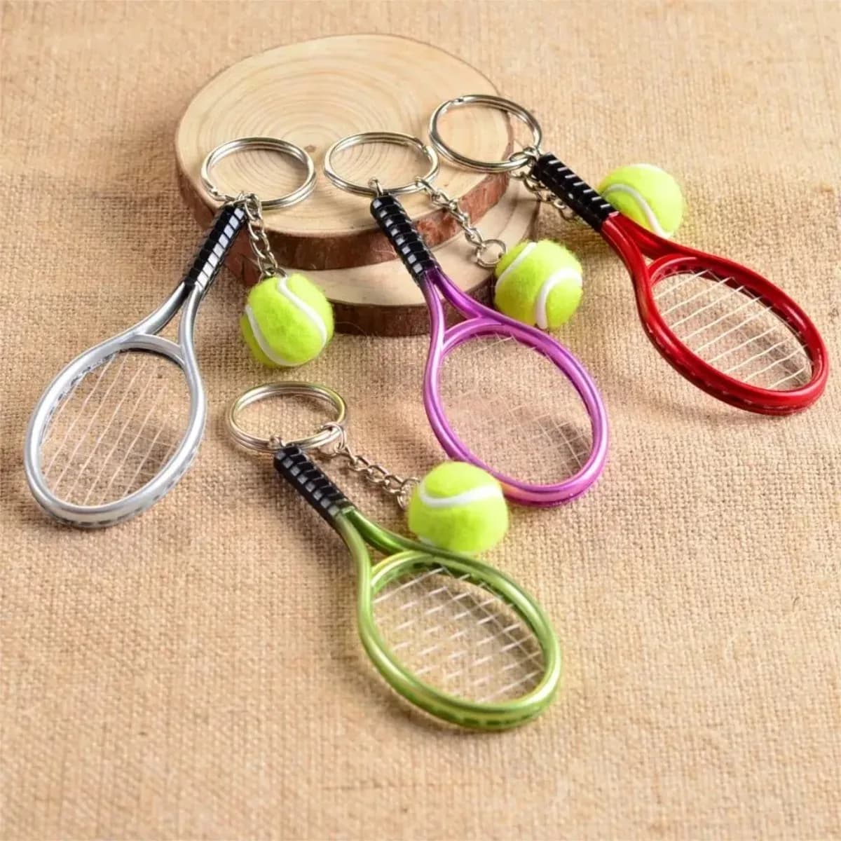 Keychain with mini tennis rack Cute sports keychain Ring Finder Holer Accessories Gifts for Teenagers