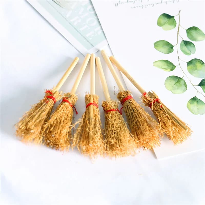 3/6/10 pezzi mini corda artificiale mini scopa per erba decorazione appesa ciondolo fai da te casa delle bambole puntelli femminili accessori per streghe