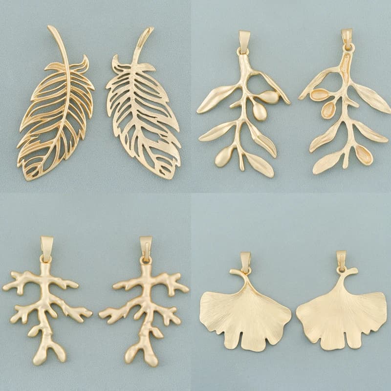 Ciondolo a Foglia Multistile Color Oro Opaco per Creazione Collane, Design Chic a Tema Vegetale, 1 Pezzo