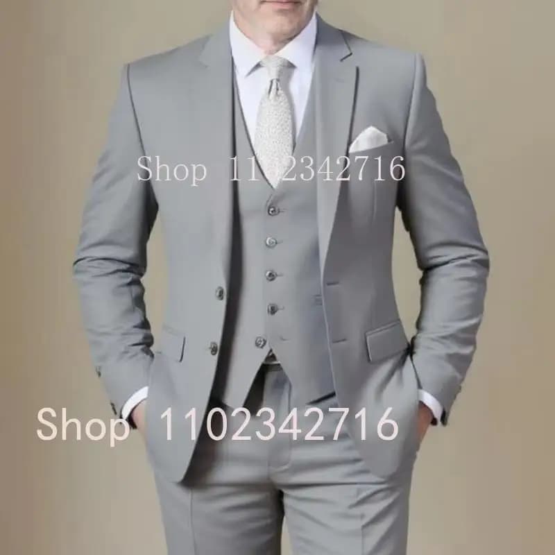 Completo Classico Grigio da Uomo 2026 Slim Fit con Risvolto a Revers, Abito Formale da Matrimonio 3 Pezzi: Giacca, Pantaloni e Gilet, Smoking Costume Homme