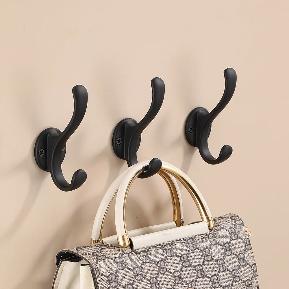 Wall hanger for domestic use Black hooks for hanging clothes Clothes hanger Bath robe hook for bathrobe Durable kitchen accessories