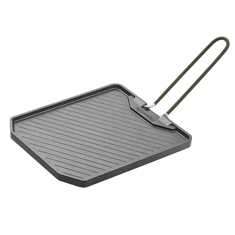 Non-stick portable camping pan: folding design for easy cleaning and outdoor use
