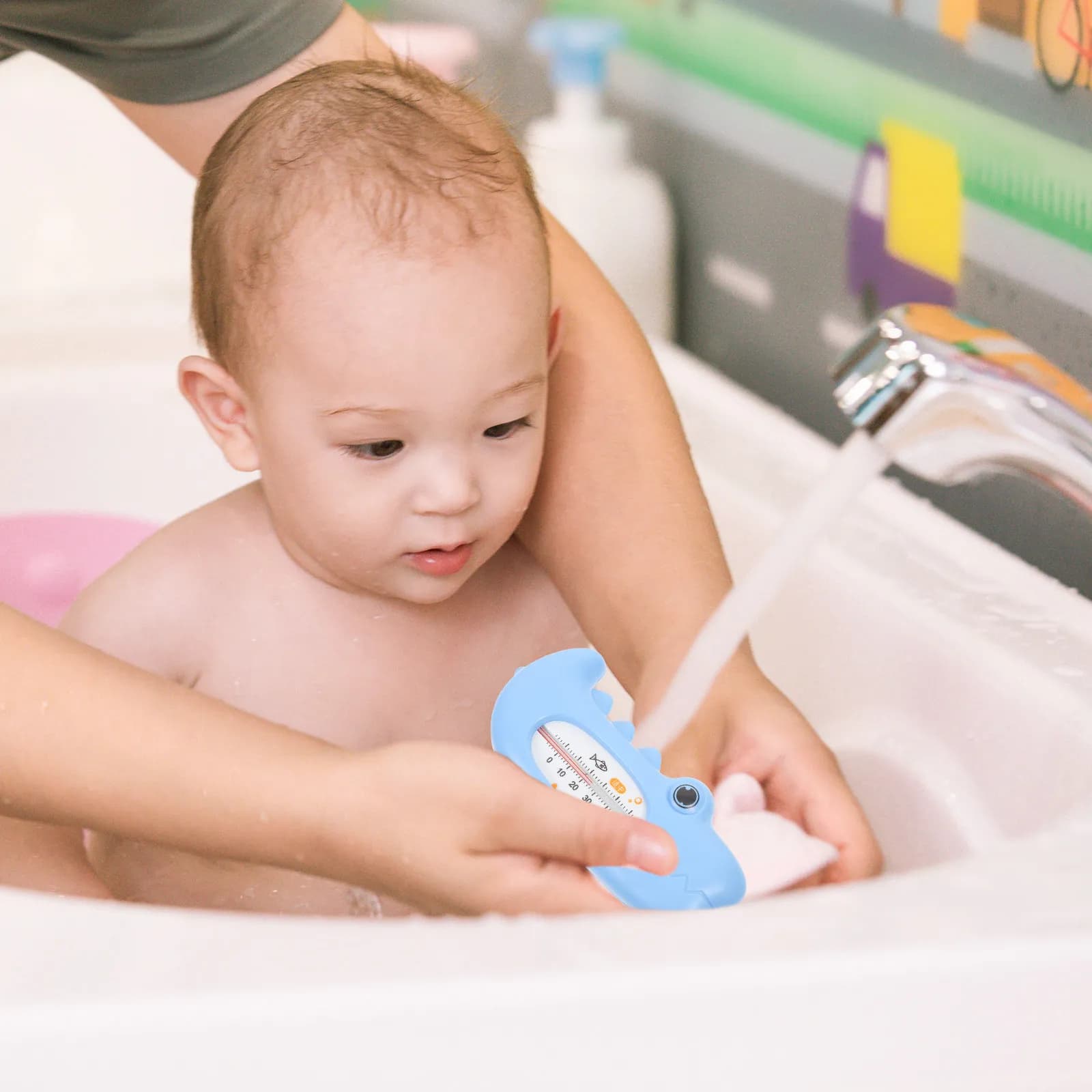 Floating Baby Bath Thermometer Large LCD Screen Cute Cartoon Shape Multi Function Water Temperature Monitor Room and Tub