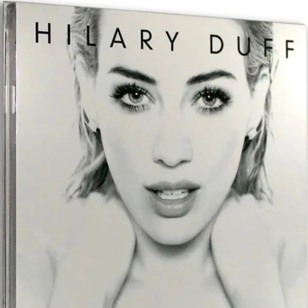 Hilary Duff: Self-Titled CD Album - Collezione Classica di Teen Pop e Musica Pop - Tracce Intramontabili per Fan e Collezionisti