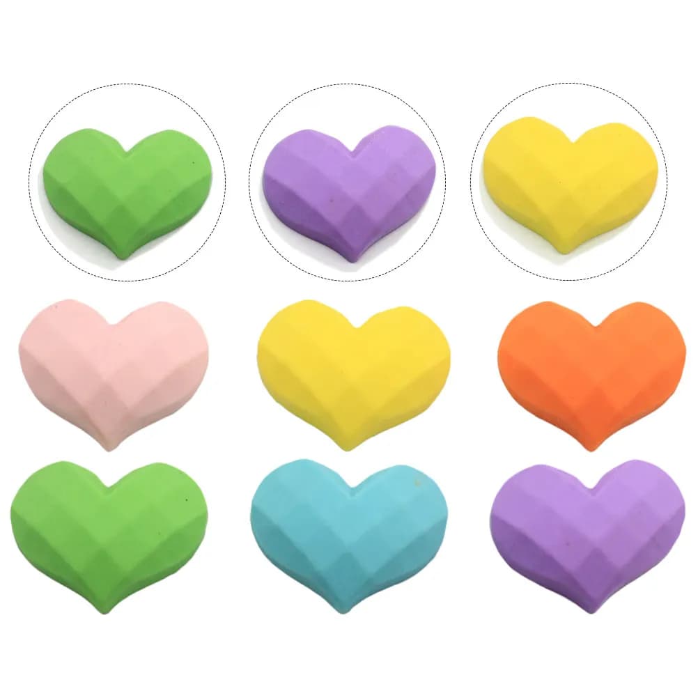 20Pcs Lightweight Reusable Resin Love Heart DIY Ornaments Romantic Stylish Charms for Picture Frame Mobile Phone DIY Resin