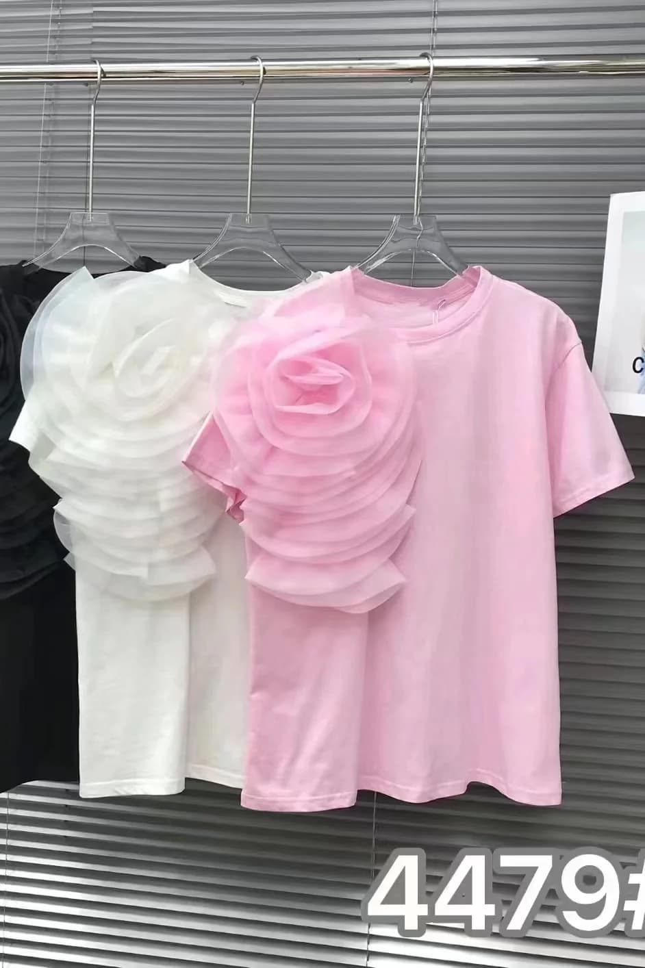 T-shirt in Cotone con Fiori 3D a Maniche Corte, Maglietta Casual Ampia con Grandi Fiori Tridimensionali per Donna, Top Bianco Rosa