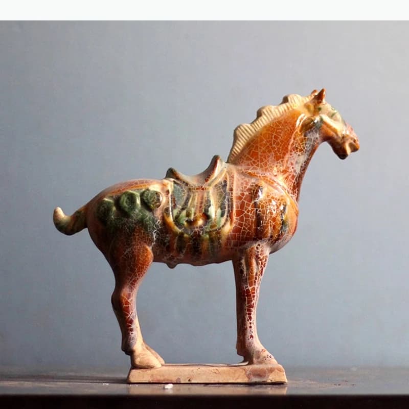 Retro Ceramic Horse Statue Desk Decoration Modern Artwork Porcelain Animals Sculpture Ornaments Room Aesthetic Decor