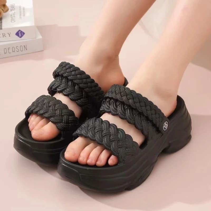 Women's Platform Slippers Summer shoes with thick sole Wearing 2-way Beach slides for women's interior Street sandals for girls
