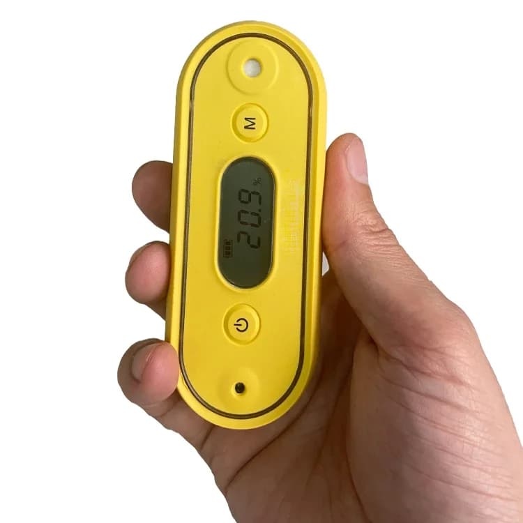 Outdoor camping waterproof IP67 carbon monoxide detector sound light shock disposable 2 year warranty co gas alarm checker