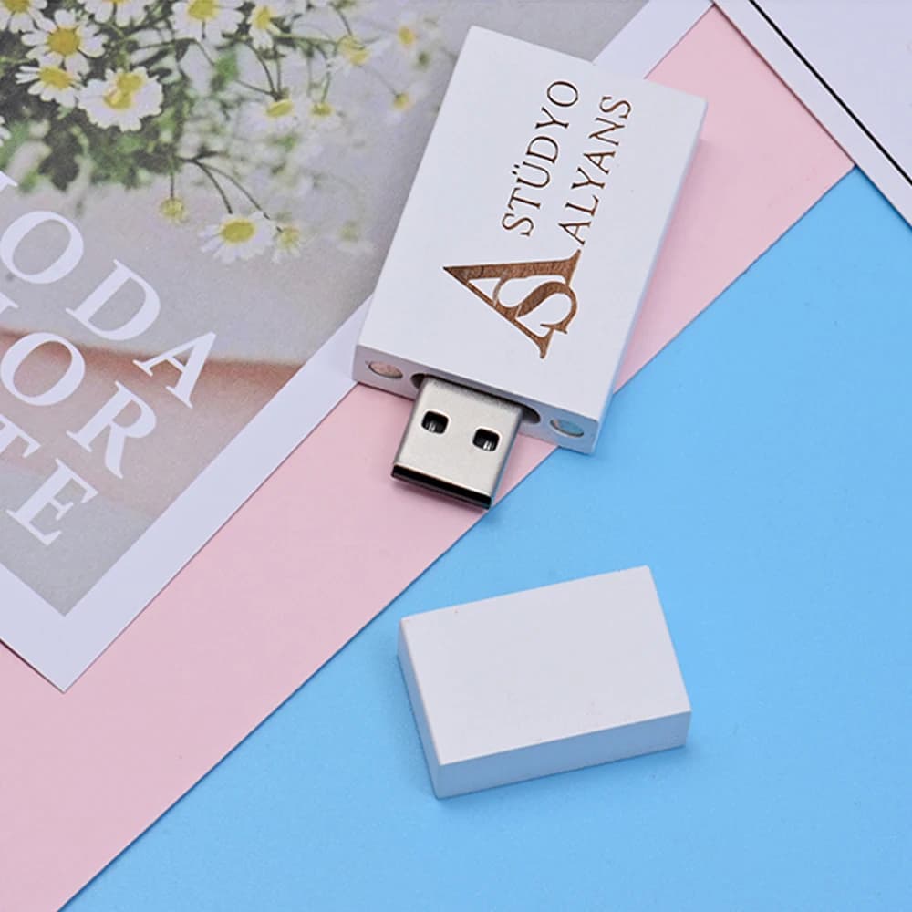Chiavetta USB in Legno Personalizzabile con Logo, 128GB 64GB, Colorata USB 2.0, 32GB 16GB, Memoria Flash Grande, Regalo Creativo