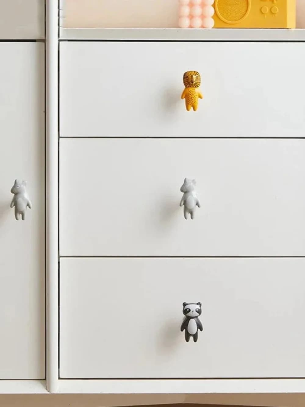 Set di 3 Maniglie in Ceramica e Resina per Cameretta, Design Cartoon, Forme di Animali per Cassetti e Armadi
