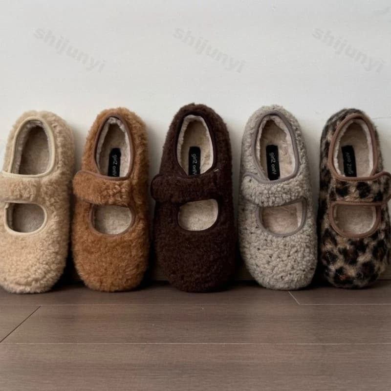 Scarpe vintage in cotone leopardato da donna 2025 inverno nuove comode scarpe piatte calde in peluche scarpe casual leggere con suola morbida antiscivolo
