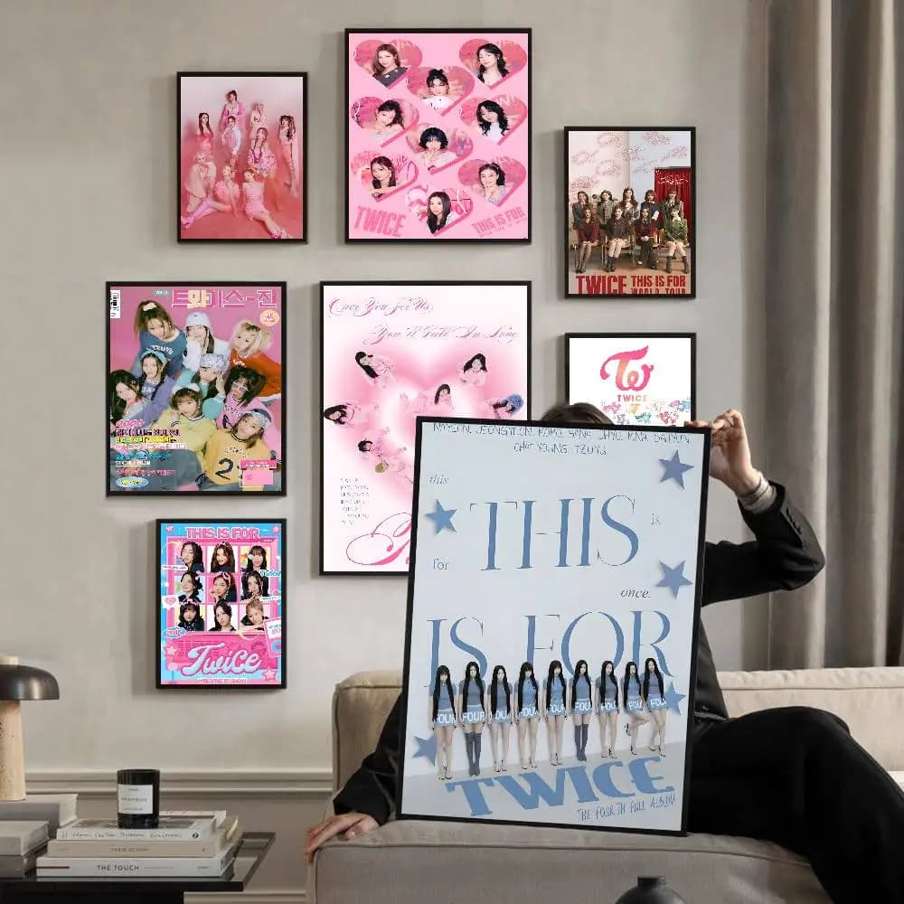 Decorazione Casa, Poster Anime Kpop Twice, Stampe su Carta Bianca Adesiva, Opere d'Arte Kawaii per Arredamento Camera