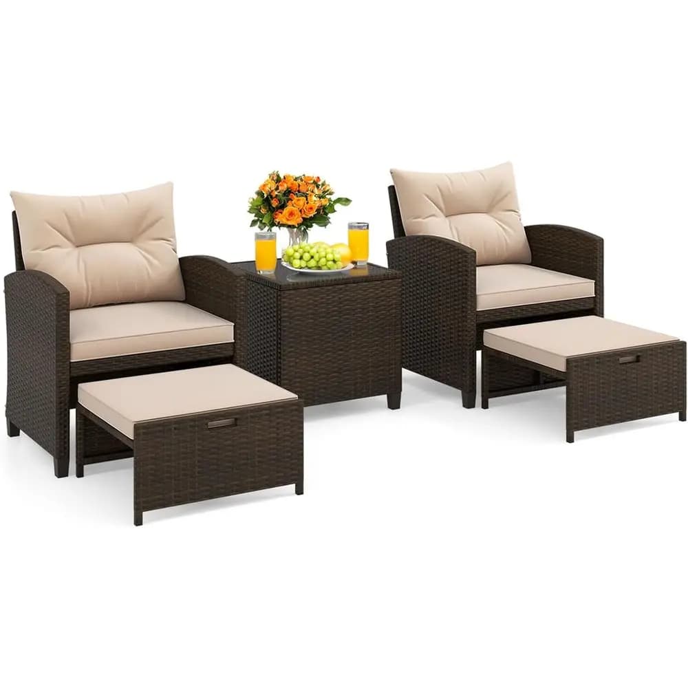 Set di Mobili da Esterno in 5 Pezzi con Pouf, Divano in Vimini con Tavolino e Cuscini, Sedie a Sdraio in Rattan per Giardino