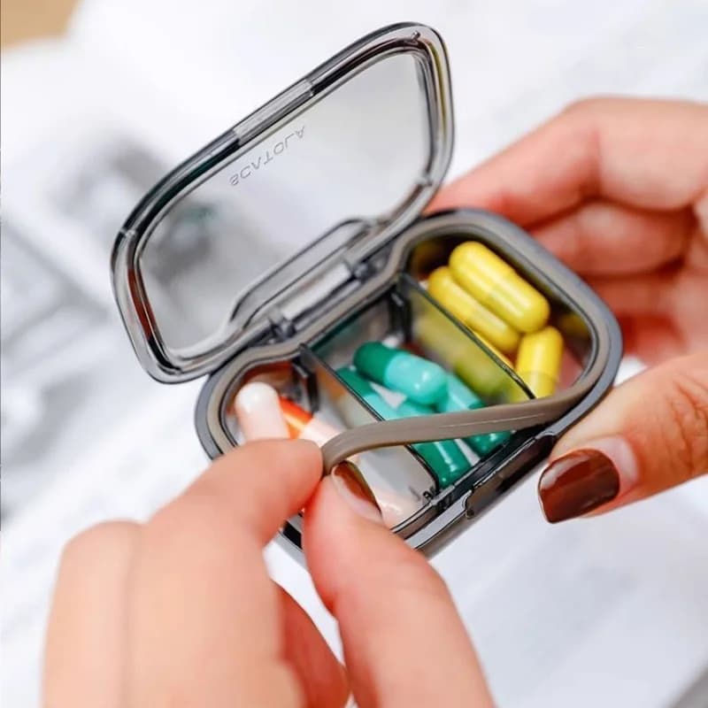 Mini box for medicinal pills box for the preservation of medicines dispenser for pills organizer for tablet pills portable container box