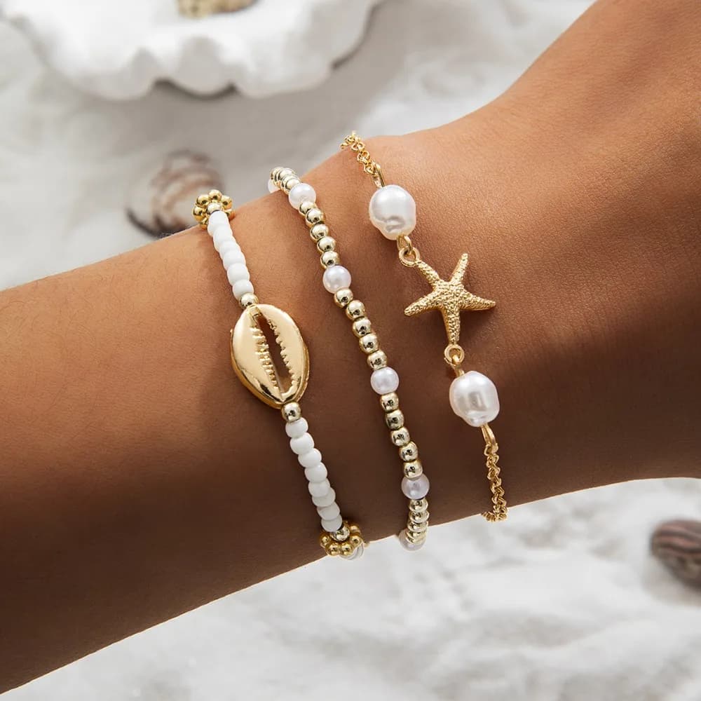 Bracciale Estivo da Spiaggia con Ciondoli a Conchiglia, Bracciale a Catena Bohemien con Ciondolo a Stella Marina, Leggero, Set da 3 Pezzi, Bracciale Multistrato