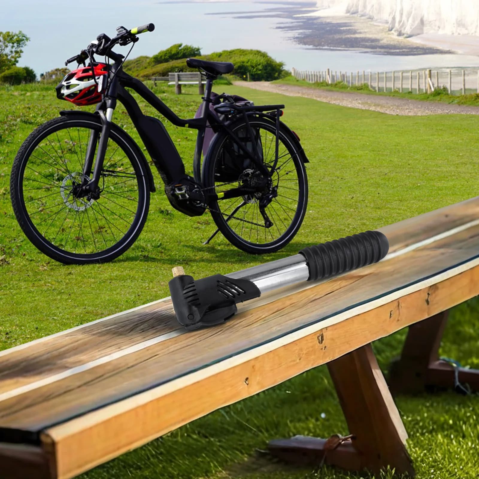 Handheld For mini pump for bicycle tire inflation suitable for use with basketballs e-bikes swim rings and balls