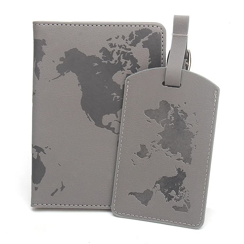 Mappa del mondo porta passaporto RFID etichetta per bagagli Set Pu etichetta per copertina del passaporto portafoglio da viaggio multifunzionale nome inciso al Laser