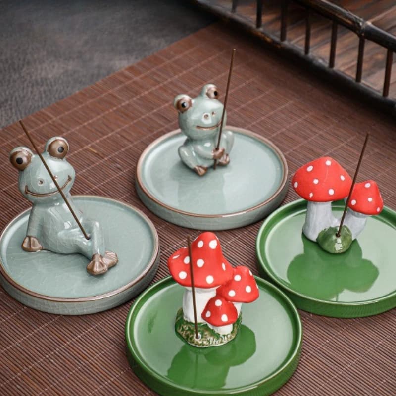 Bruciatore di incenso in ceramica a forma di rana, mini porta incenso, ornamenti per la casa, prodotti profumati