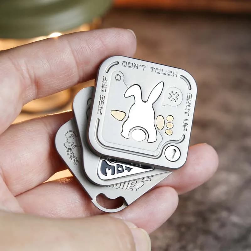 Angry Rabbit Triplo strato EDC Fidget Slider Magnetico Push-Pull Giocattolo sensoriale Cursore antistress per ADHD Ansia Desktop da ufficio