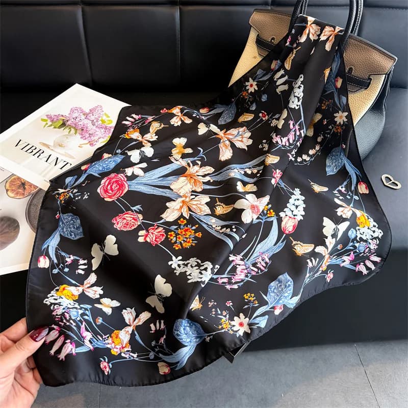 Foulard in Seta con Stampa Paisley alla Moda, Sciarpa Elegante da Donna 2026, Bandana, Sciarpa da Collo, Fascia per Capelli, Foulard Femminile