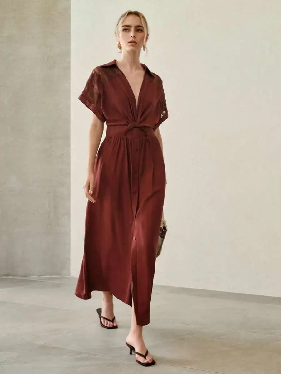 Abito midi da donna con scollo a V, vita cinata e inserti in pizzo a contrasto