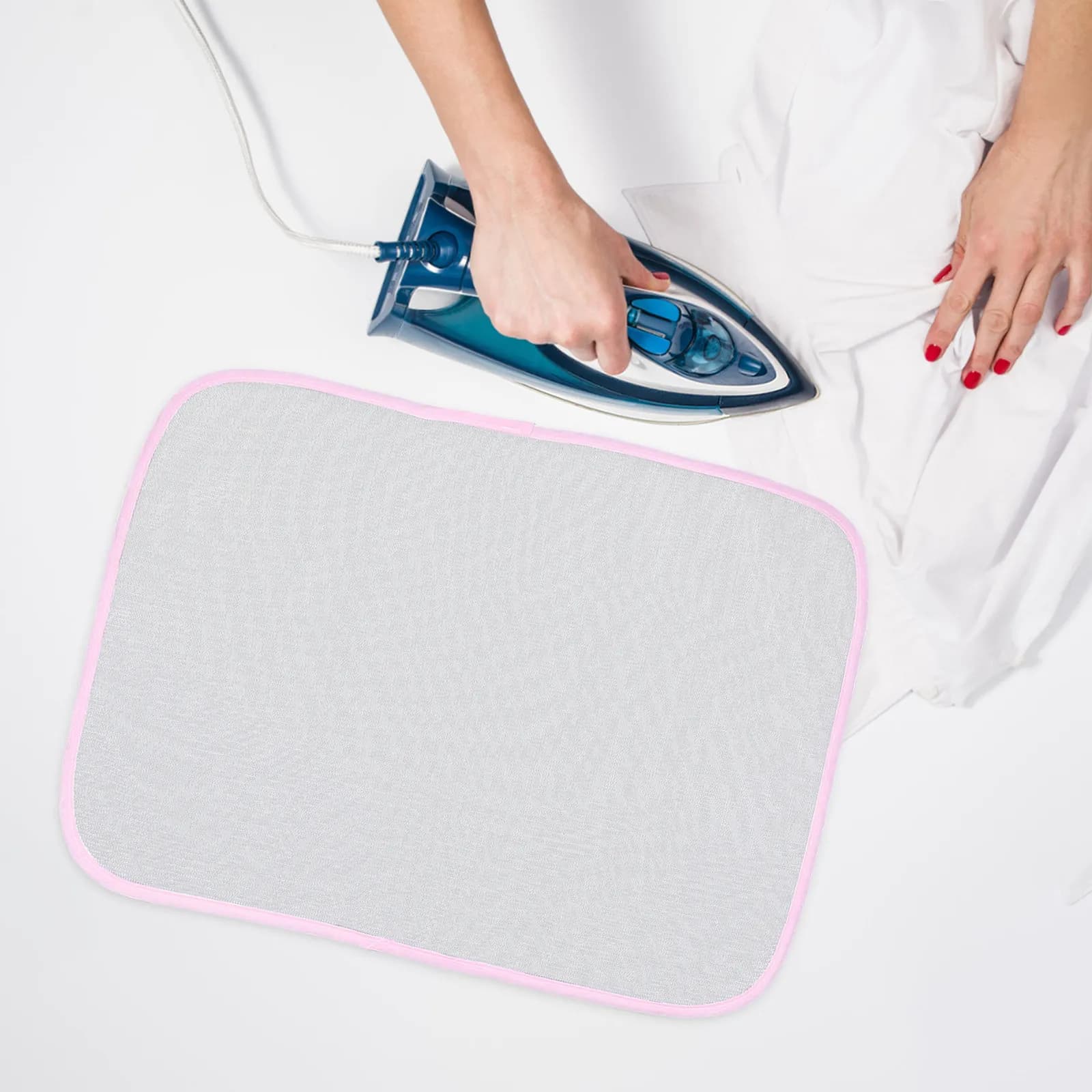 Set di 5 Tappetini in Rete Resistenti al Calore per Stiratura, Protezione e Isolamento per Cucito, Quilting e Tavolo da Stiro