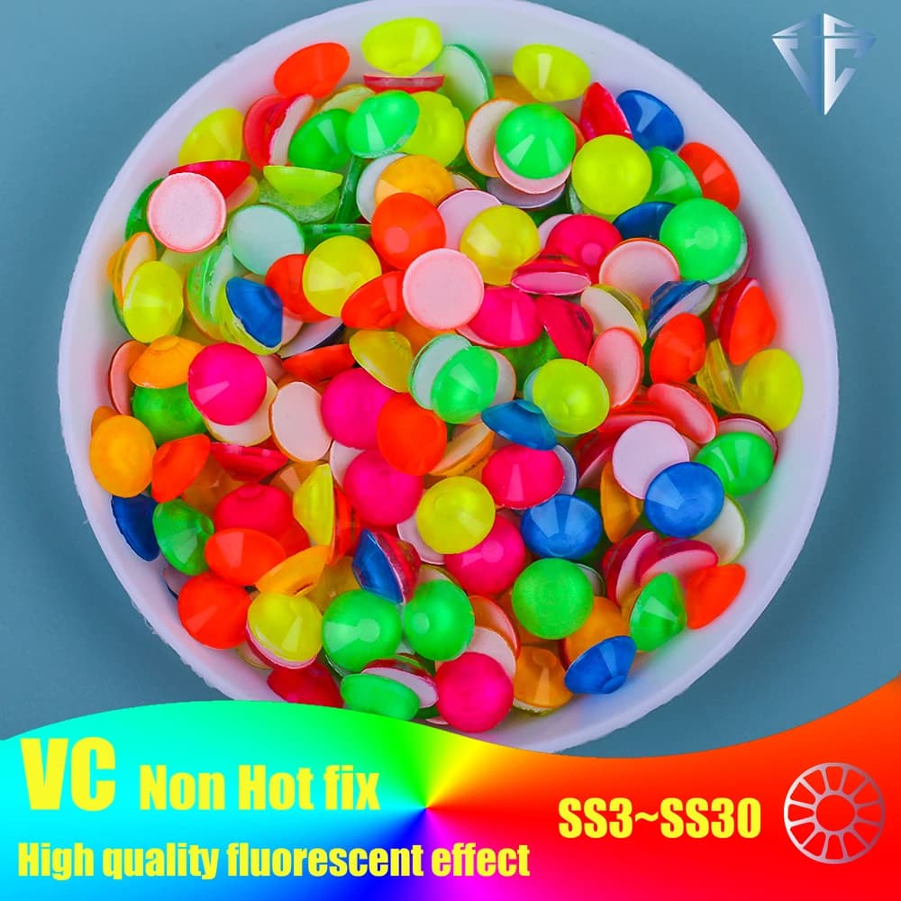 Tutte le dimensioni Nottilucenti Neon Strass Flatback Vetro Non Hot Fix Strass Fluorescenza Glitter Pietra Decorazioni per nail art
