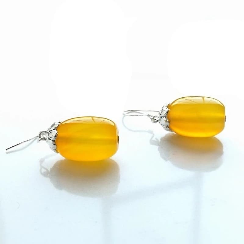 Natural yellow agate earrings, earrings, ear jewelry, bucket beads, jujube beads, ear hooks, Hanfu accessories.
