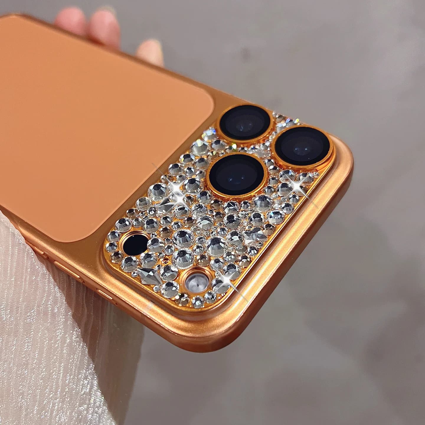 1PCS Metal Rear Camera Lens Protector for iPhone 17 Pro Max 17 Pro Rhinestone Lens Cover Screen Protector Lens Ring Film Orange