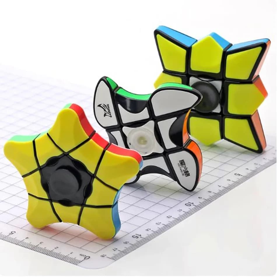 QiYi/SengSo 1x3x3 Fidget Spinner, Cubo Magico a Forma di Mulino a Vento, Giocattolo Educativo per Bambini