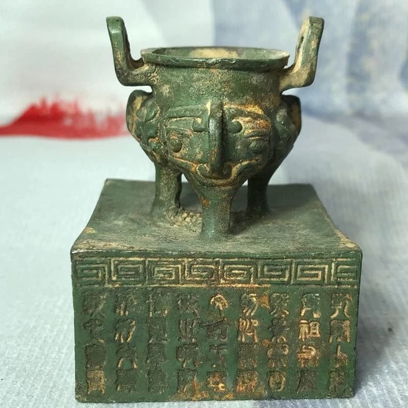 Antico Fermacarte Quadrato a Tre Gambe con Doppia Maniglia, Ornamento da Scrivania per Studio o Ufficio, Statua Feng Shui