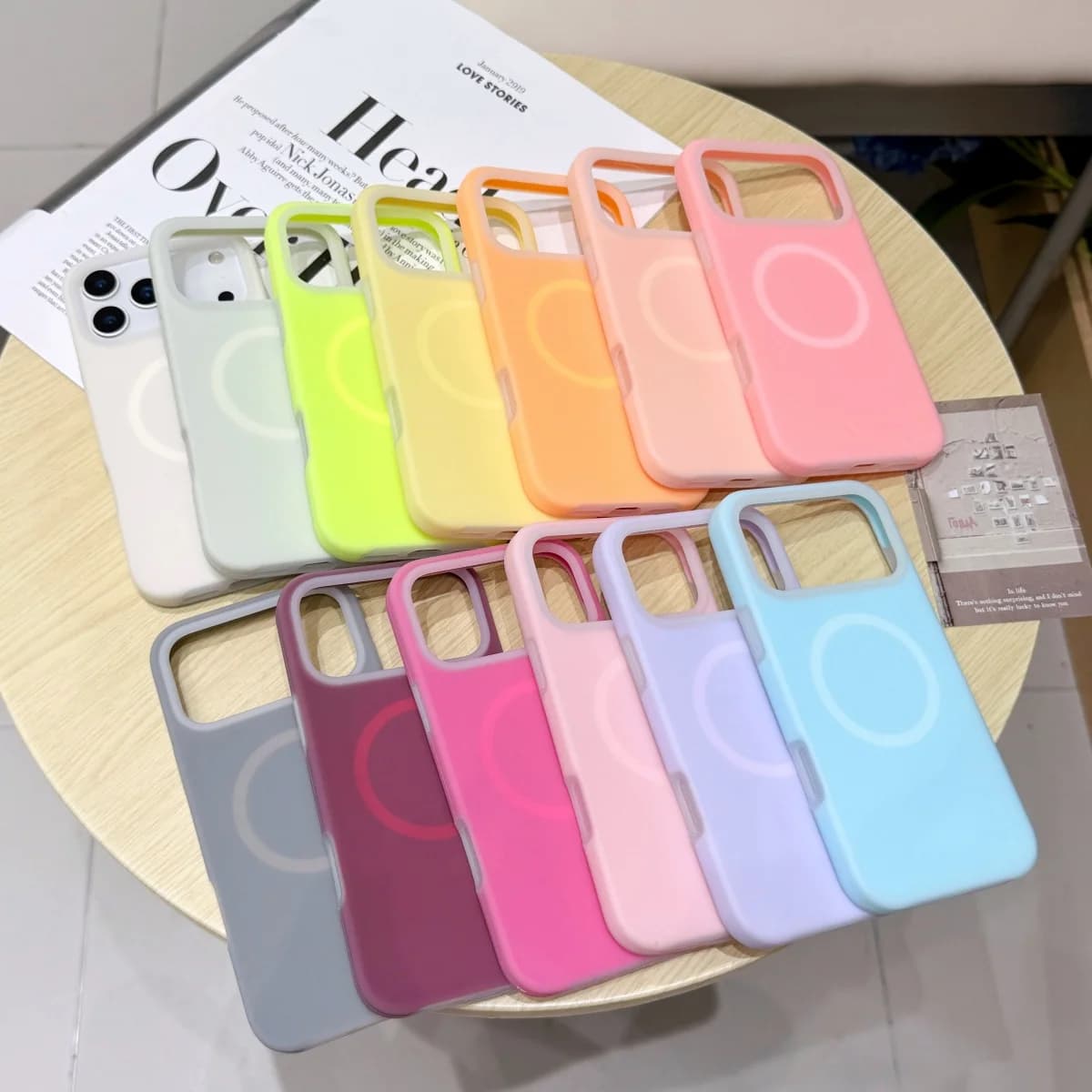 Custodia Magsafe in silicone gelatina fluorescente di moda per iPhone 17 Air 16 15 14 13 12 11 Pro Max Custodia morbida magnetica antiurto