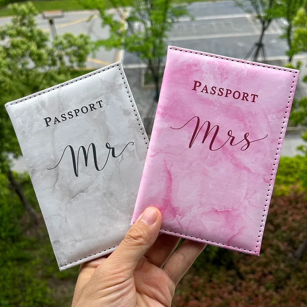 Copertine per passaporto personalizzate per signor e Mrs con nome personalizzato Porta passaporto Copertina per passaporto personalizzata per coppie