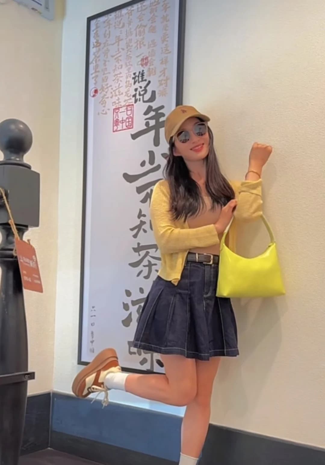 Fashionable Underarm Bag Women's Exquisite Design Single Shoulder Handbag Casual Moon Shape PU Leather Color Hobo Bag