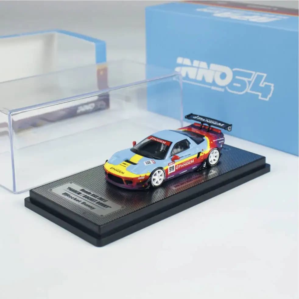 INNO64 1:64 Honda NSX (NA1) Pandem/Rocket Bunny "APA XPO 2025" Edizione Evento Modellino Auto in Metallo Pressofuso Disponibile Pronto per la Spedizione