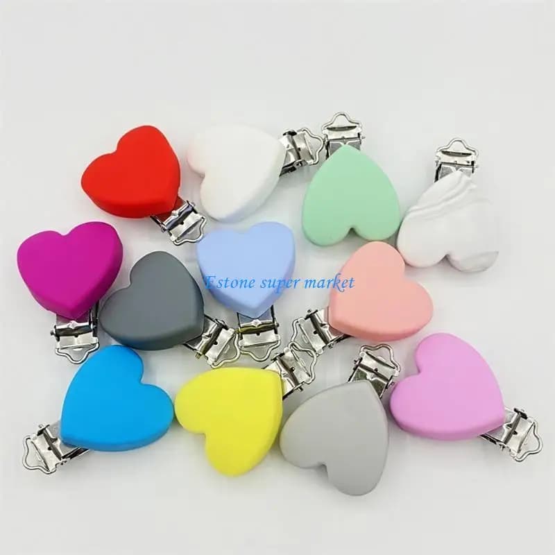 090B Clip per ciuccio a cuore in silicone Silicone per uso alimentare senza BPA per dentini per bambini