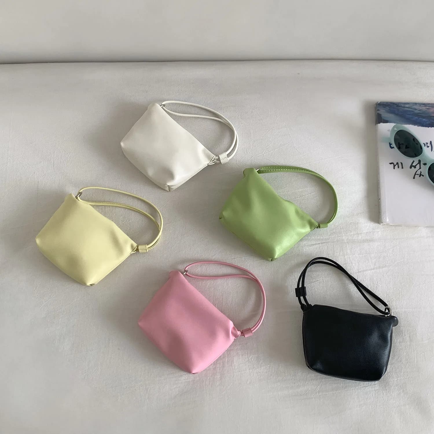 Spring Summer New Mini handbag For Women Korean Casual Fashion Solid Color Simple Pleated Soft Leather Hand-Held Wallet