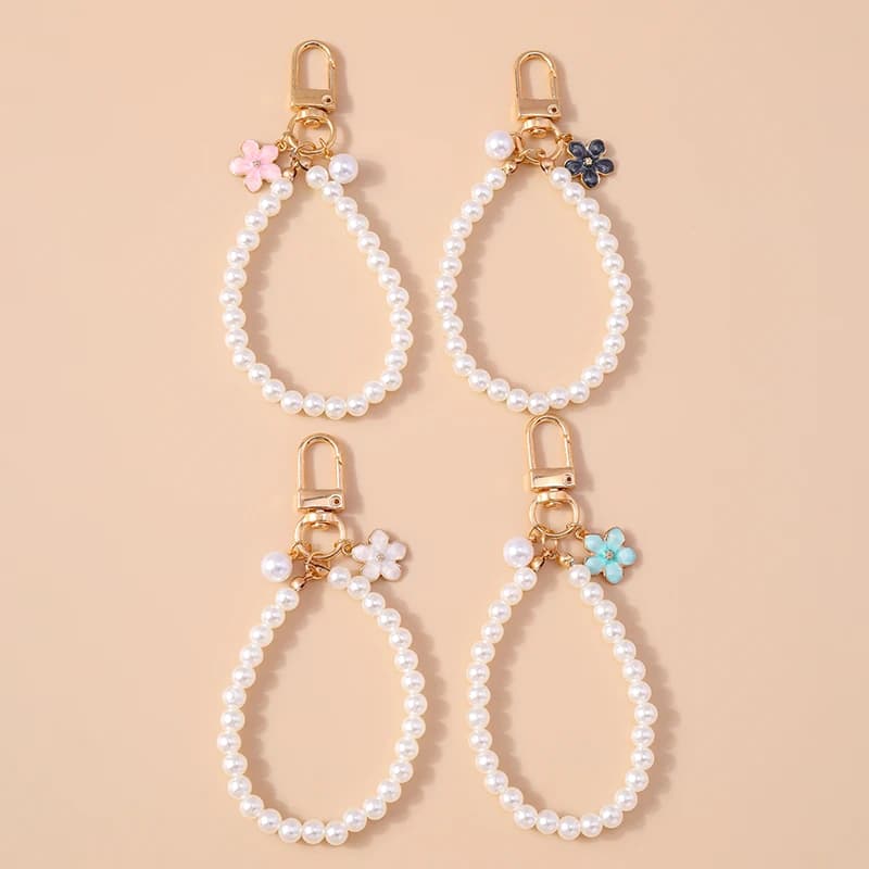 Simpatico portachiavi con braccialetto di perle, portachiavi fatto a mano con ciondoli per donne, ragazze, borsette, decorazioni, gioielli, accessori regalo